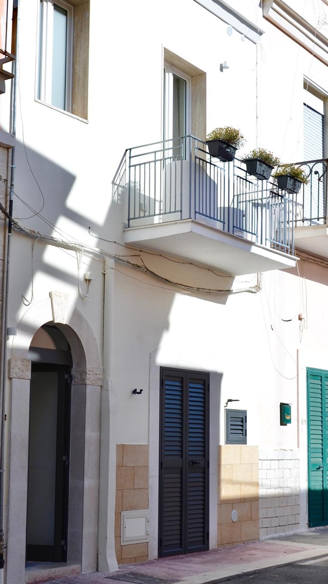 18Zero2 Luxury Rooms Bari Bagian luar foto