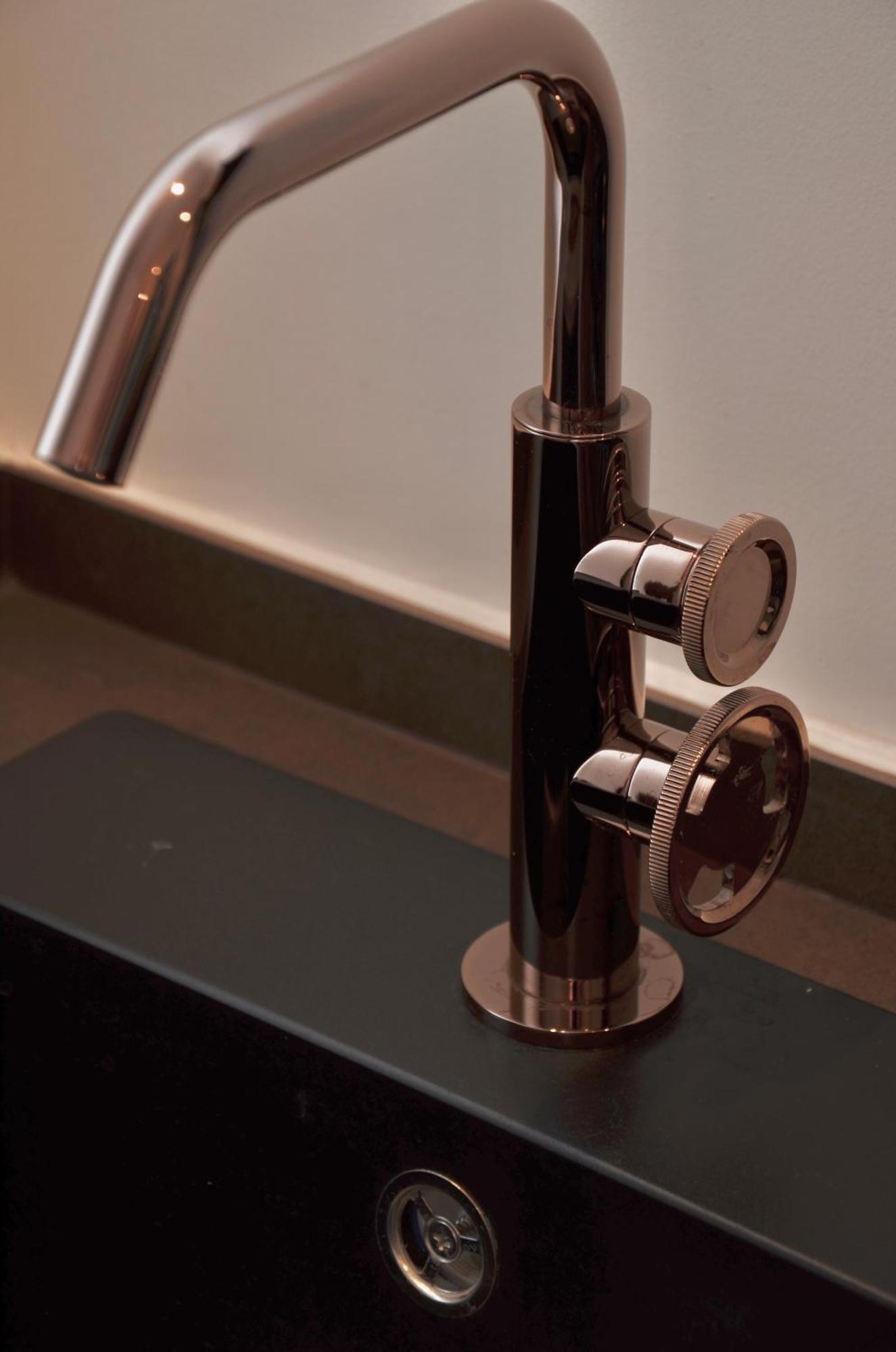 18Zero2 Luxury Rooms Bari Bagian luar foto